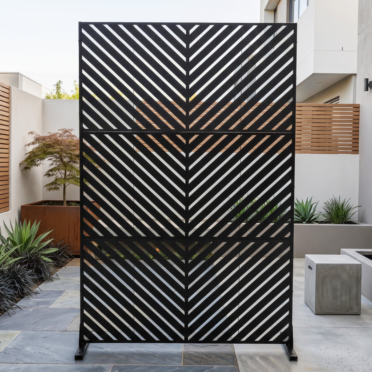 183 CM Freestanding Metal Outdoor Privacy Screen for Patio Garden-Black