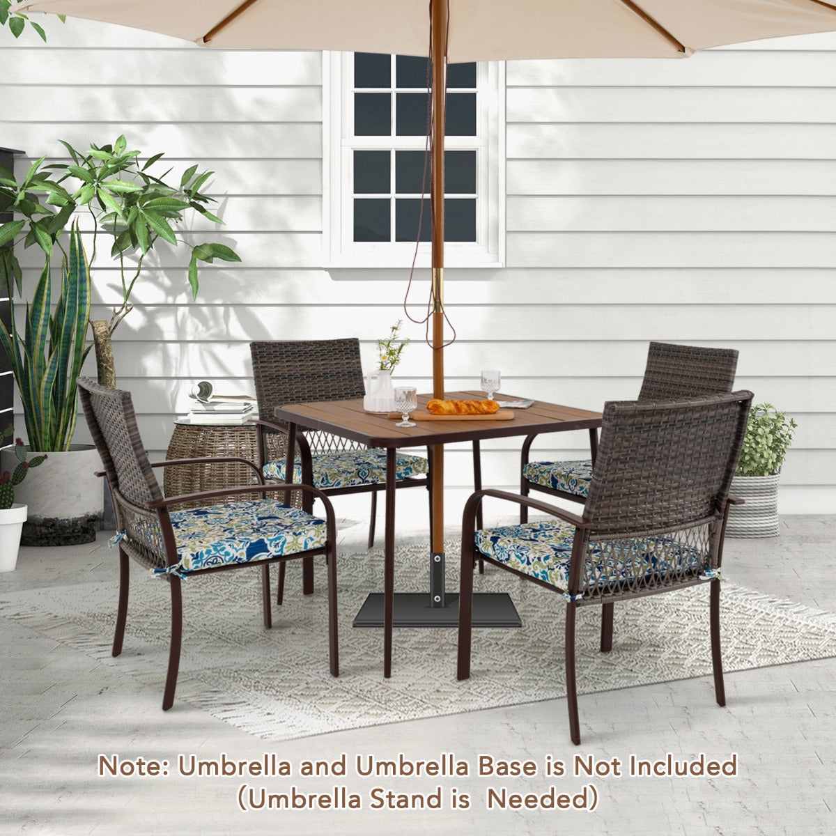 80 x 80 cm Large Outdoor Dining Table with Wood-Plastic Tabletop
