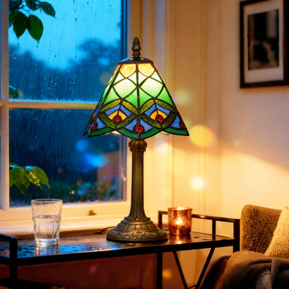 HOMCOM Tiffany-Style Table Lamp with Geometric Patterns, Handcrafted Antique Stained Glass Bedside Lamp for Living Room and Bedroom, E27 Socket, Green
