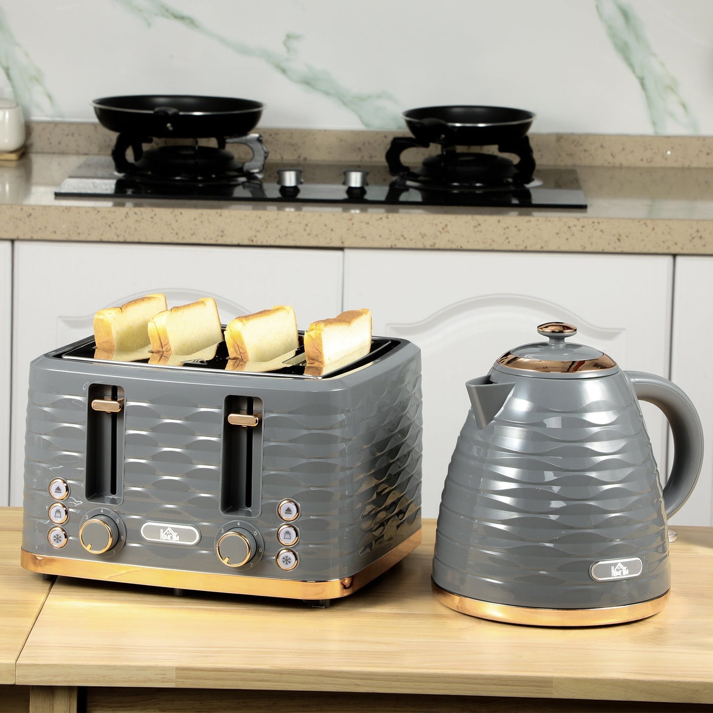 HOMCOM Four-Slice Rippled Toaster - Grey
